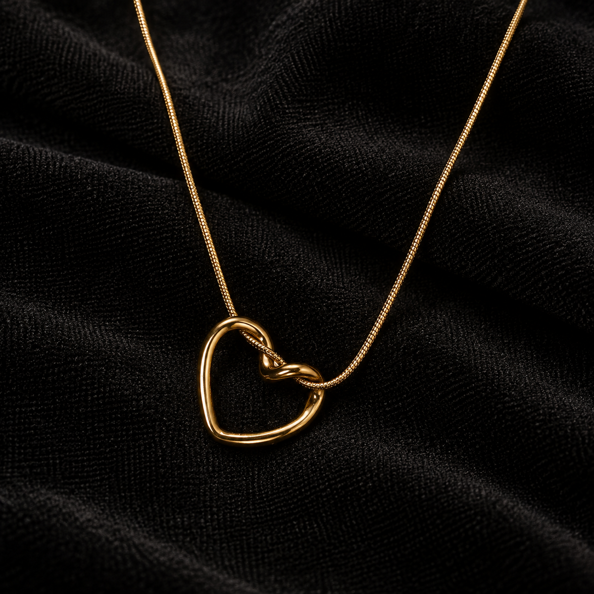Heart Loop Pendant