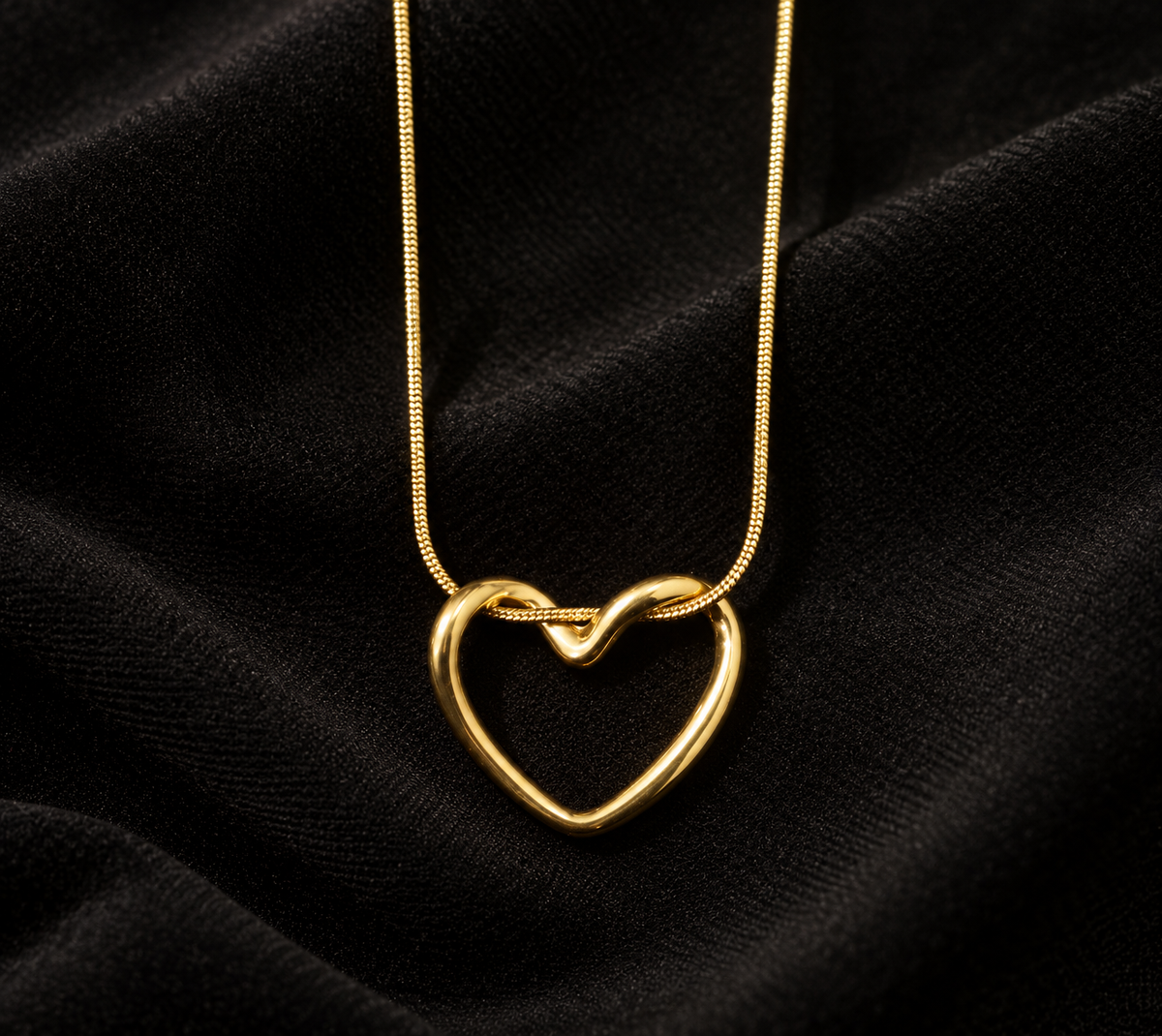 Heart Loop Pendant